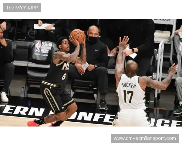 字母哥禁区补扣得分,雄鹿主场力擒热火全队六人得分上双 字母哥禁区补扣得分,雄鹿主场力擒热火全队六人得分上双