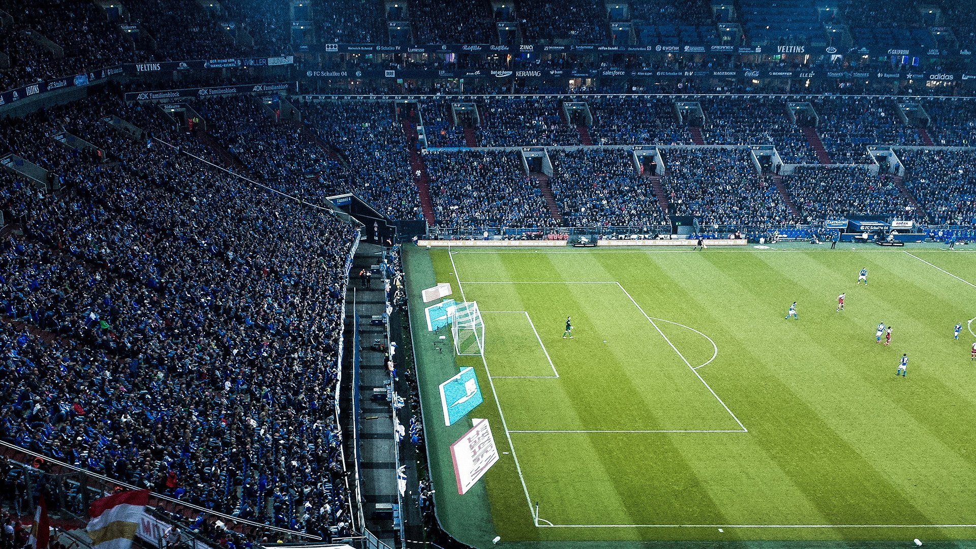 决赛焦点：切拉苏奥洛出水即领游，切洛拉高球队